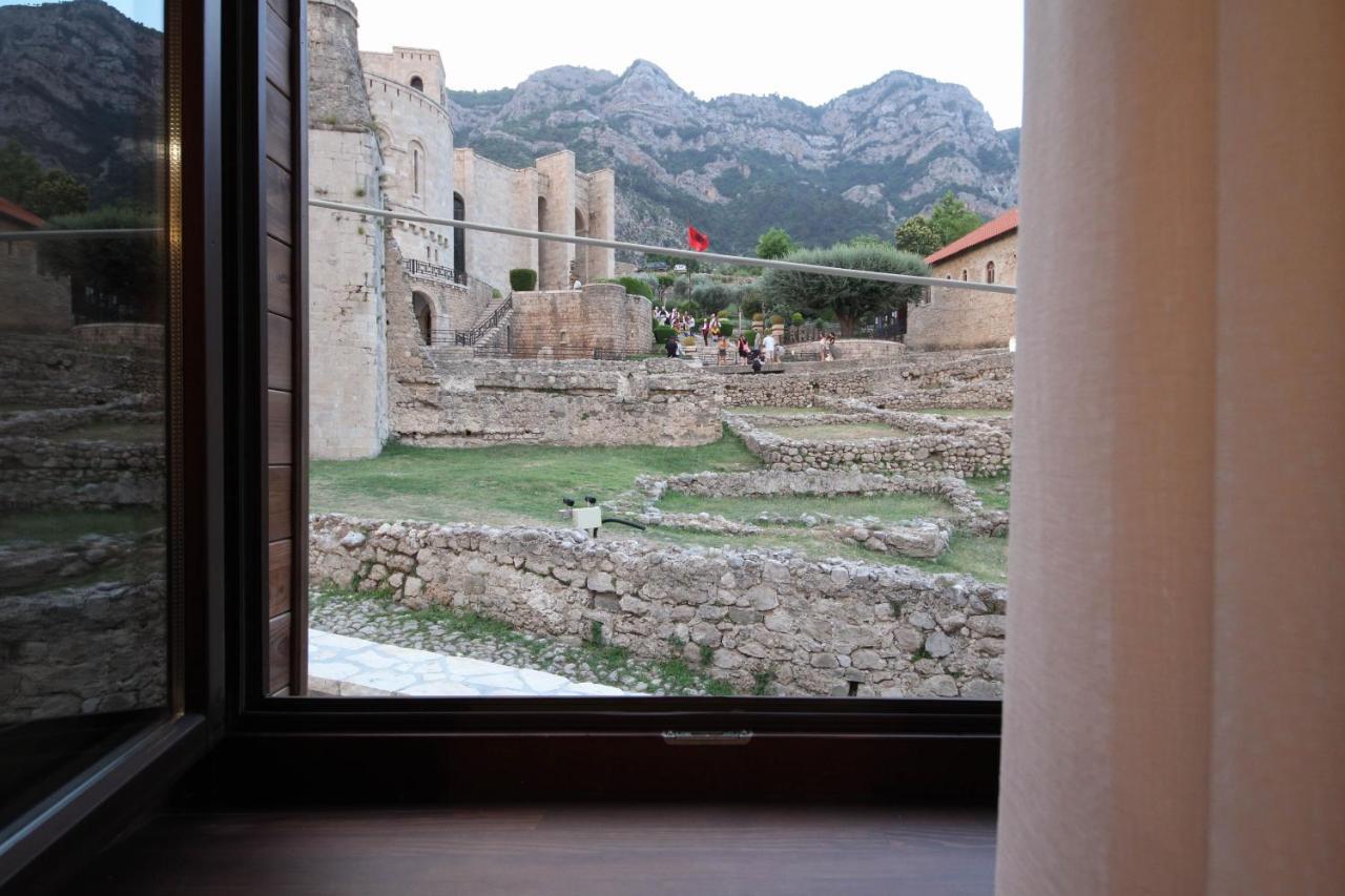 Kruja Albergo Diffuso , Inside Kruja Castle Luaran gambar