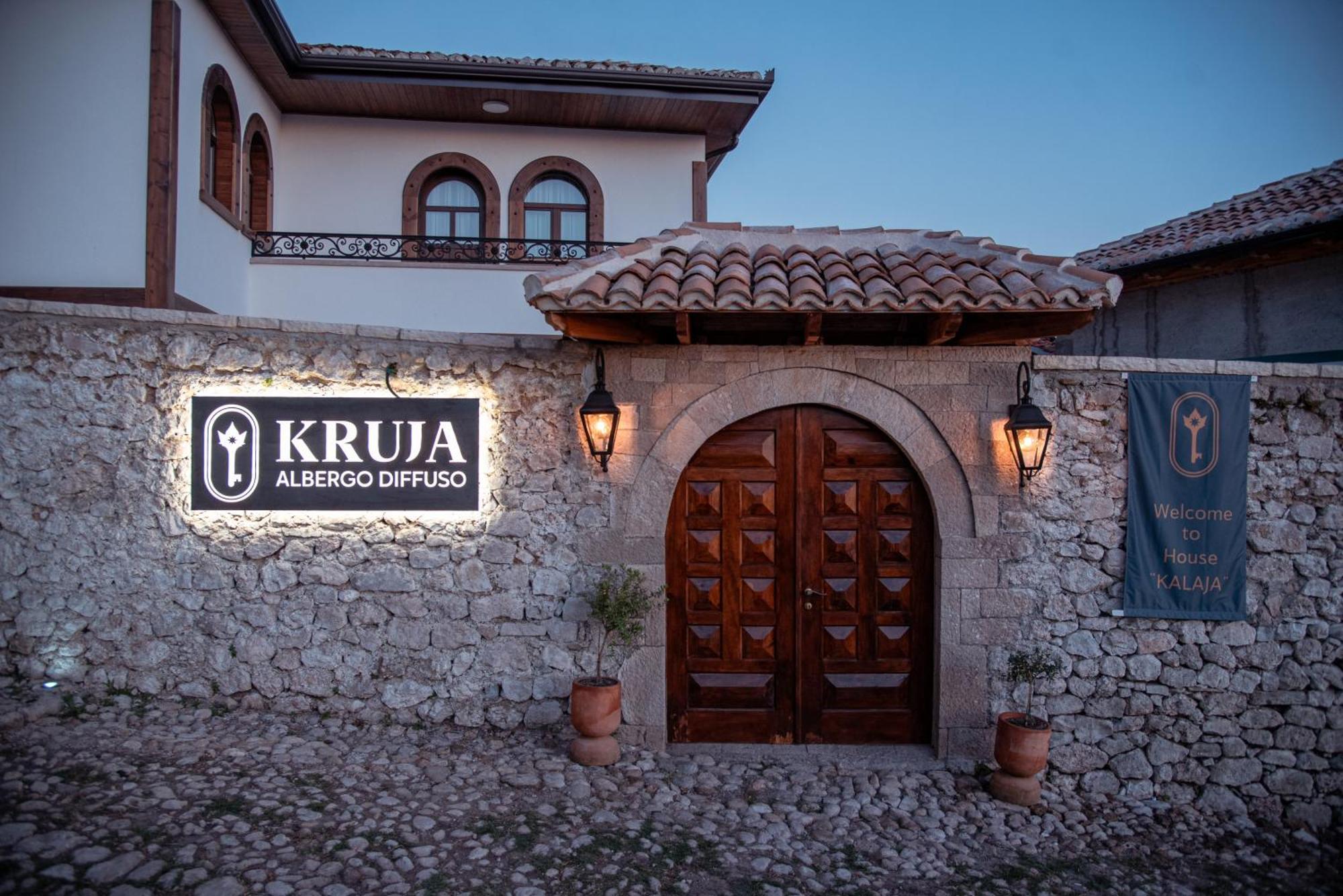 Kruja Albergo Diffuso , Inside Kruja Castle Luaran gambar